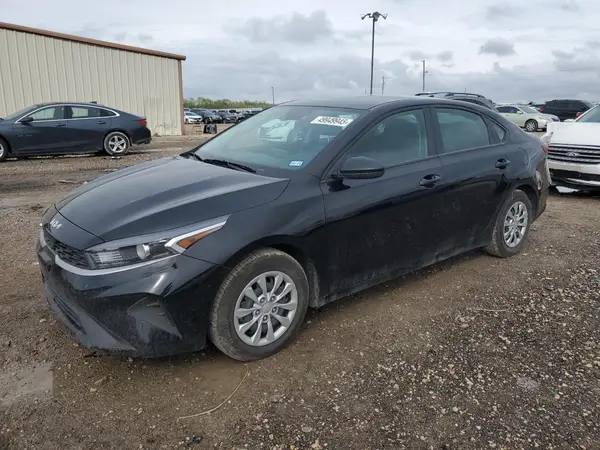 3KPF24AD7RE814213 2024 KIA FORTE - Image 1