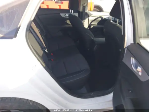3KPF24AD7RE818472 2024 KIA FORTE - Image 8