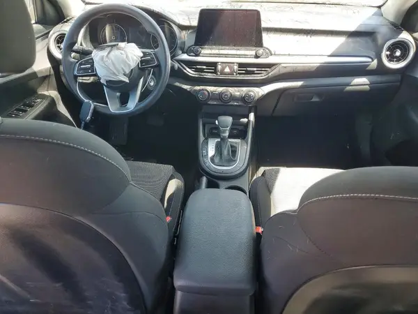3KPF24AD7RE821467 2024 KIA FORTE - Image 8