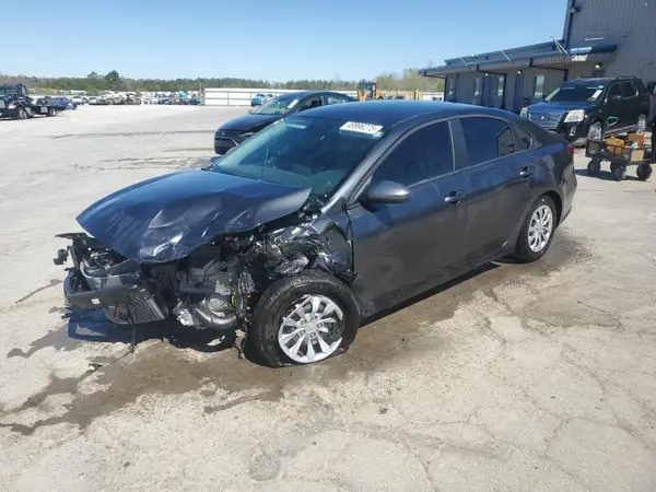 3KPF24AD7RE821873 2024 KIA FORTE - Image 1
