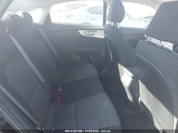 3KPF24AD7RE821906 2024 KIA FORTE - Image 8