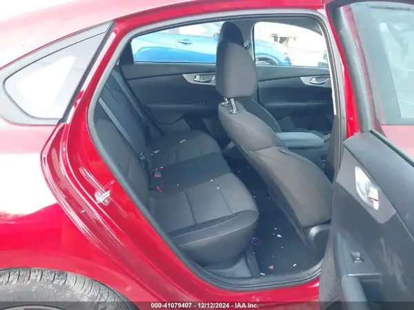 3KPF24AD7RE834574 2024 KIA FORTE - Image 8