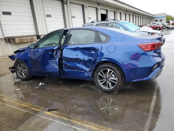 3KPF24AD7RE837684 2024 KIA FORTE - Image 2