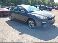 3KPF24AD8KE005258 2019 KIA FORTE