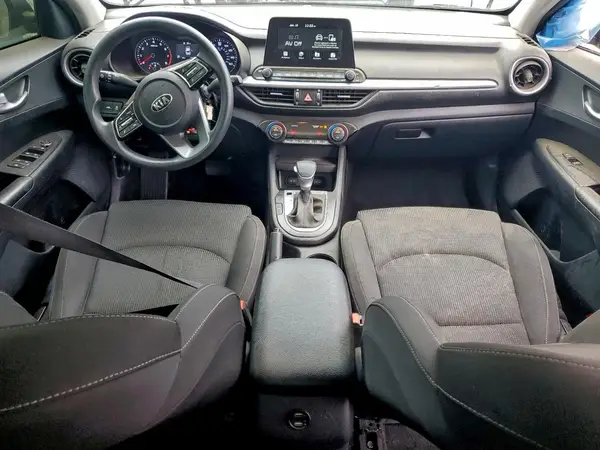 3KPF24AD8KE006149 2019 KIA FORTE - Image 8