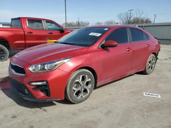 3KPF24AD8KE009990 2019 KIA FORTE - Image 1