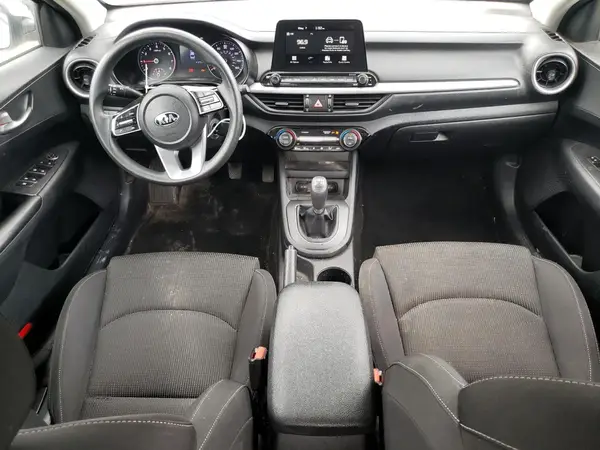 3KPF24AD8KE011383 2019 KIA FORTE - Image 8
