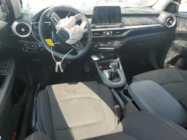 3KPF24AD8KE012730 2019 KIA FORTE - Image 8