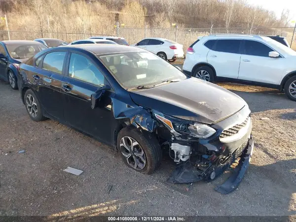 3KPF24AD8KE013117 2019 KIA FORTE - Image 1