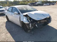 3KPF24AD8KE015451 2019 KIA FORTE