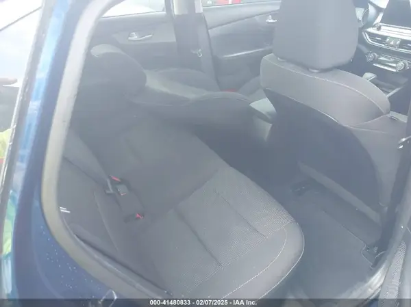 3KPF24AD8KE016308 2019 KIA FORTE - Image 8