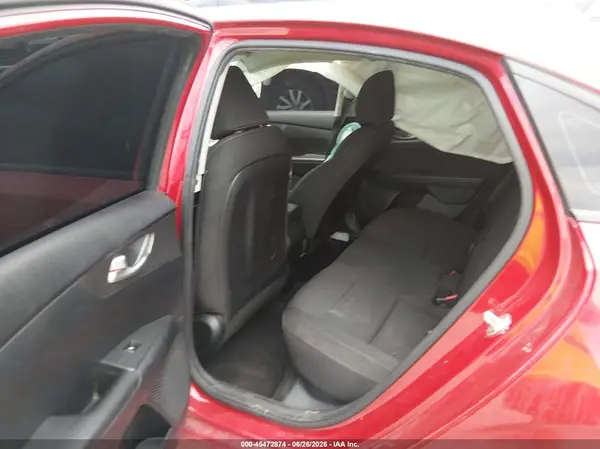 3KPF24AD8KE018611 2019 KIA FORTE - Image 8