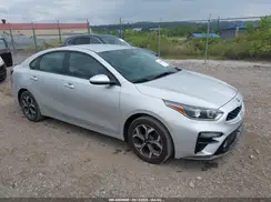 3KPF24AD8KE022447 2019 KIA FORTE