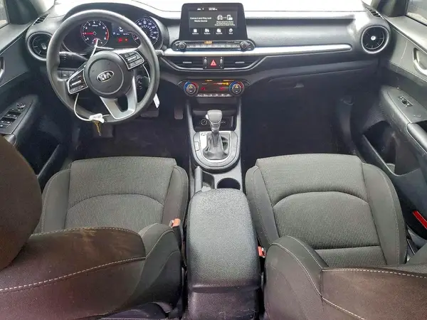 3KPF24AD8KE025171 2019 KIA FORTE - Image 8