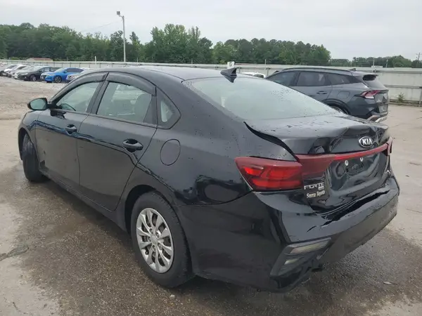 3KPF24AD8KE027115 2019 KIA FORTE - Image 2