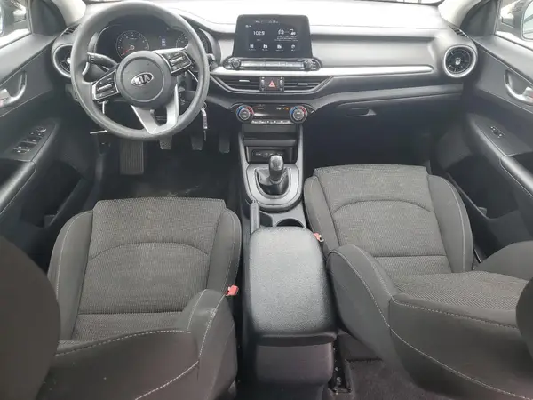 3KPF24AD8KE027115 2019 KIA FORTE - Image 8