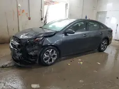 3KPF24AD8KE029785 2019 KIA FORTE