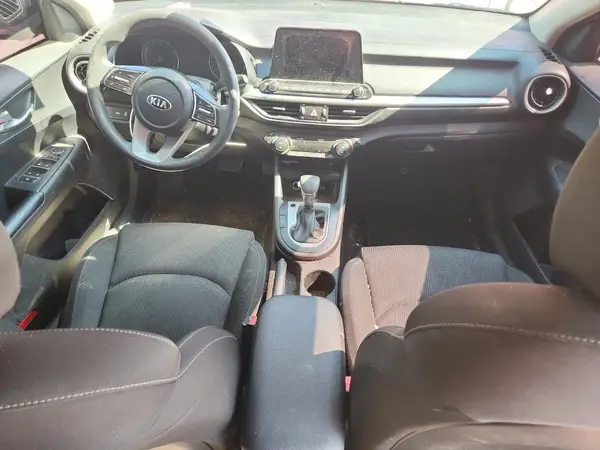 3KPF24AD8KE030161 2019 KIA FORTE - Image 8