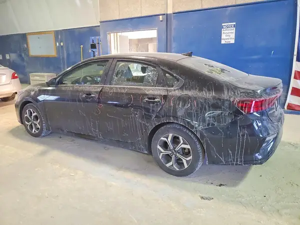 3KPF24AD8KE031309 2019 KIA FORTE - Image 2