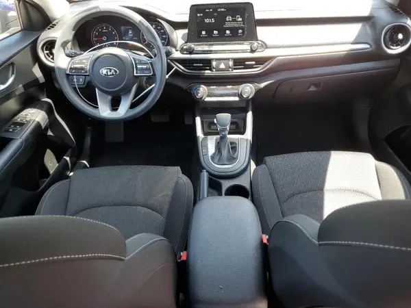 3KPF24AD8KE032069 2019 KIA FORTE - Image 8