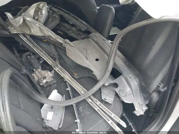 3KPF24AD8KE032587 2019 KIA FORTE - Image 8