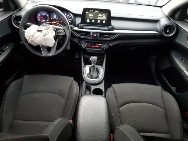 3KPF24AD8KE037319 2019 KIA FORTE - Image 8