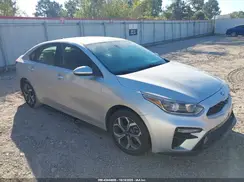 3KPF24AD8KE040351 2019 KIA FORTE