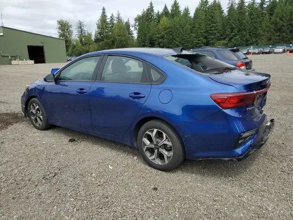 3KPF24AD8KE043511 2019 KIA FORTE - Image 2