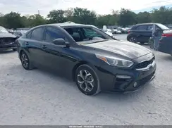 3KPF24AD8KE043959 2019 KIA FORTE