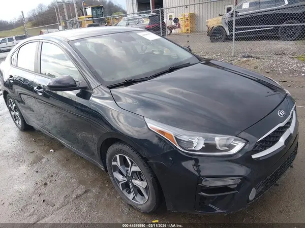 3KPF24AD8KE045971 2019 KIA FORTE - Image 1