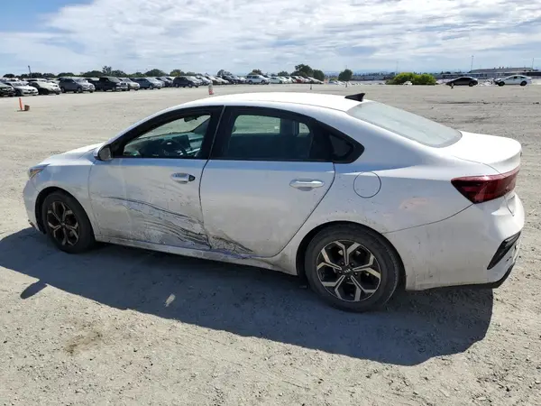 3KPF24AD8KE046425 2019 KIA FORTE - Image 2