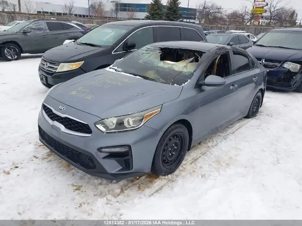 3KPF24AD8KE046876 2019 KIA FORTE - Image 2