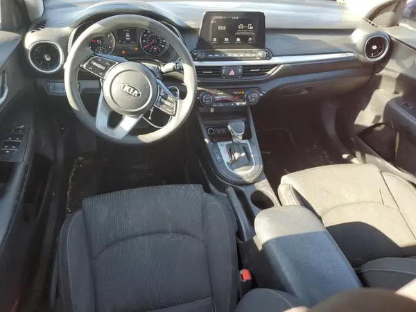 3KPF24AD8KE048952 2019 KIA FORTE - Image 8