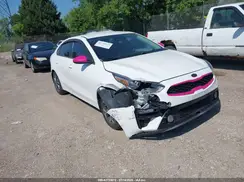 3KPF24AD8KE050684 2019 KIA FORTE