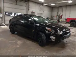 3KPF24AD8KE051981 2019 KIA FORTE