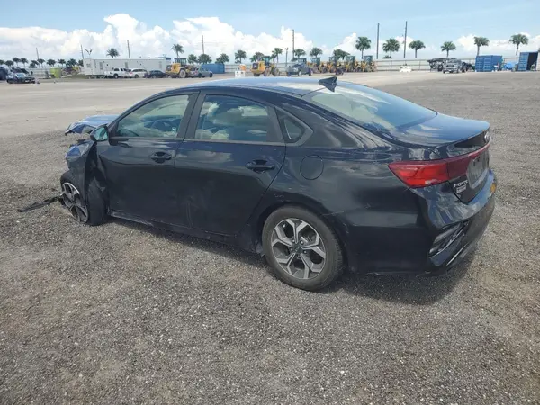 3KPF24AD8KE052628 2019 KIA FORTE - Image 2