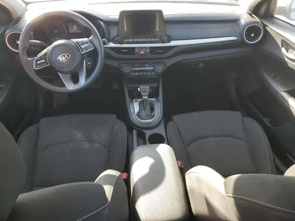 3KPF24AD8KE054587 2019 KIA FORTE - Image 8