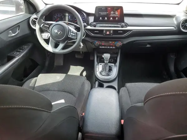 3KPF24AD8KE058896 2019 KIA FORTE - Image 8