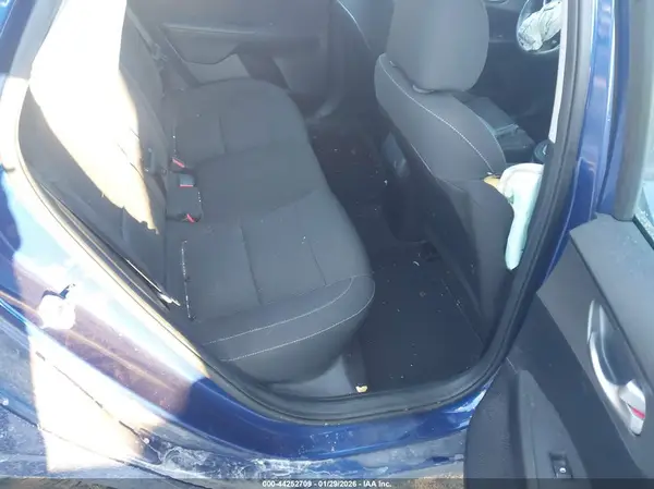 3KPF24AD8KE060230 2019 KIA FORTE - Image 8