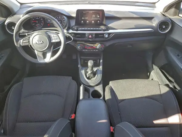 3KPF24AD8KE063208 2019 KIA FORTE - Image 8