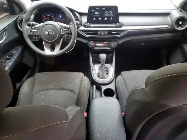 3KPF24AD8KE063497 2019 KIA FORTE - Image 8