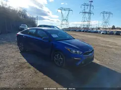 3KPF24AD8KE063628 2019 KIA FORTE