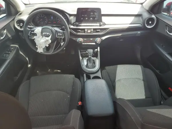 3KPF24AD8KE064133 2019 KIA FORTE - Image 8