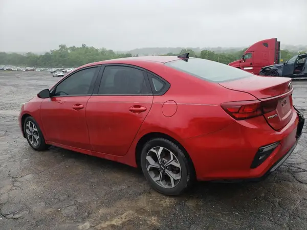 3KPF24AD8KE064293 2019 KIA FORTE - Image 2