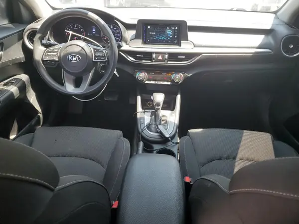 3KPF24AD8KE064360 2019 KIA FORTE - Image 8