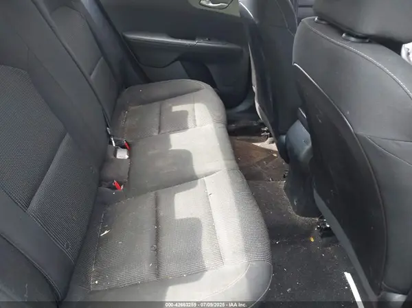 3KPF24AD8KE065721 2019 KIA FORTE - Image 8