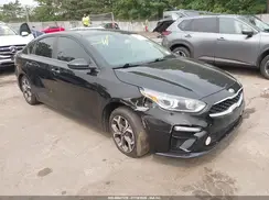 3KPF24AD8KE066903 2019 KIA FORTE