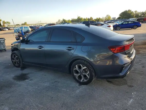 3KPF24AD8KE069476 2019 KIA FORTE - Image 2