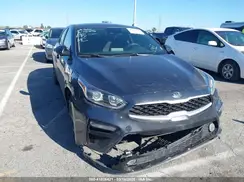 3KPF24AD8KE070188 2019 KIA FORTE