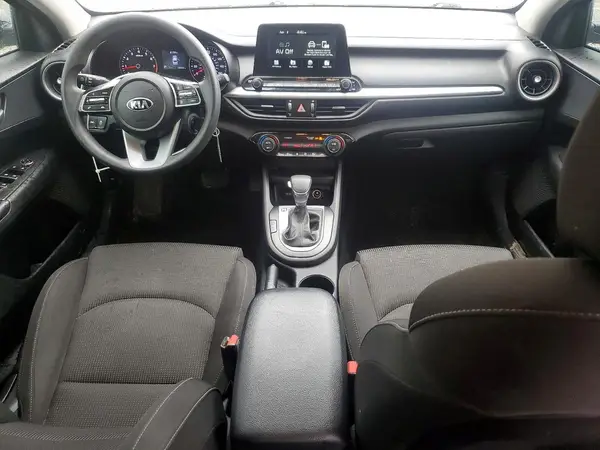 3KPF24AD8KE073141 2019 KIA FORTE - Image 8